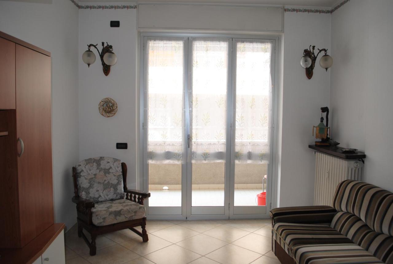 Appartamento A Marina dʼAndora Exterior foto